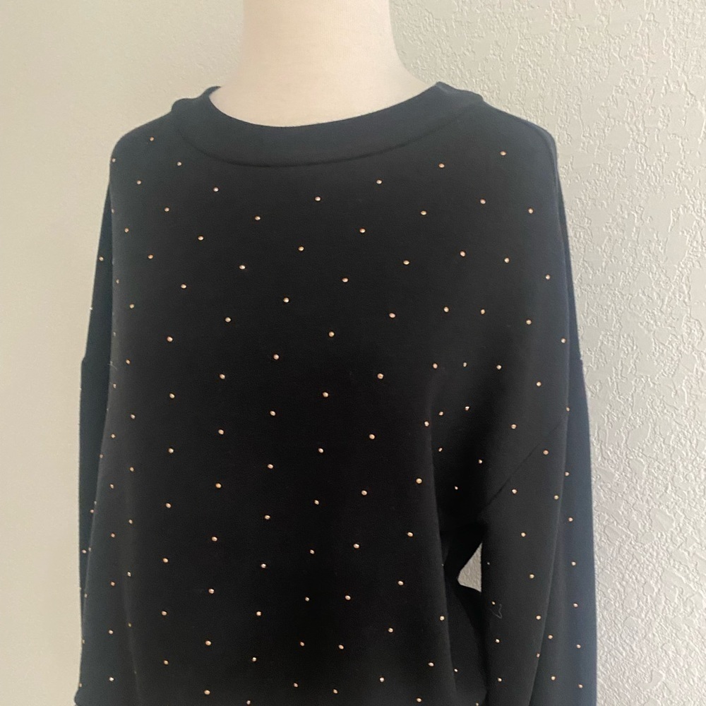 Beach Riot Long Sleeve Raw Edge-Hem Bejeweled Black‎ Crop Sweatshirt Size L